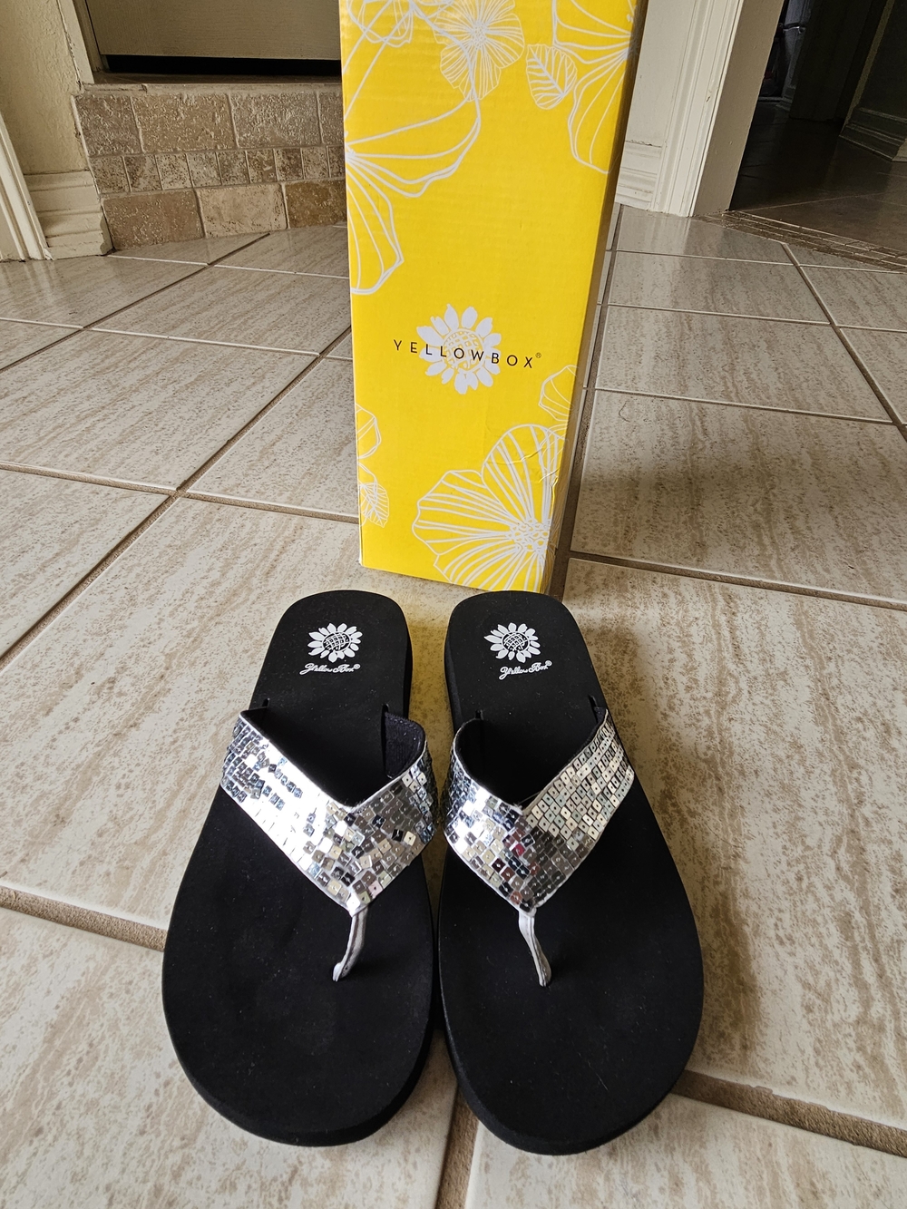 Yellow Box Sandy Pewter Embellished Flip Flops US 8  New With Box